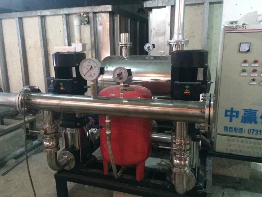 江西雄鷹房地產開發(fā)有限公司采購5.5KW、7.5KW兩用一備無負壓供水設備兩套